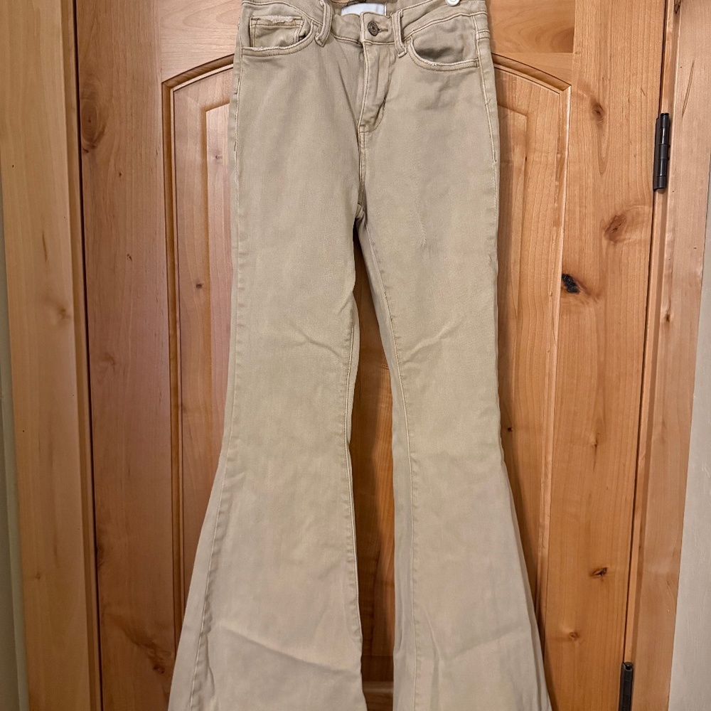 High-Rise Wide Leg Jeans in Beige